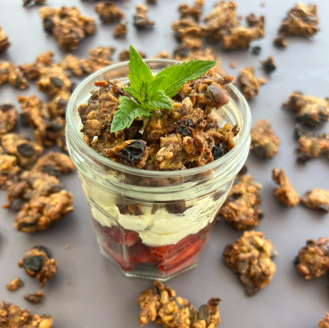 Granola selber machen aus Brot ohne Mehl