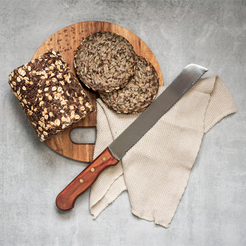 Aufgeschnittenes Dosenbrot Kernstück